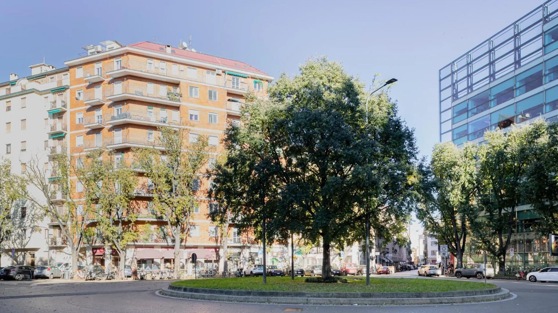 Relstay - Tortona Milán